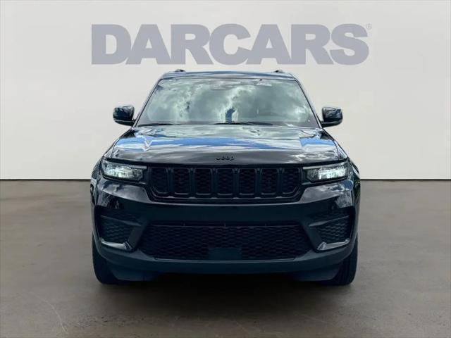 2023 Jeep Grand Cherokee Altitude 4x4