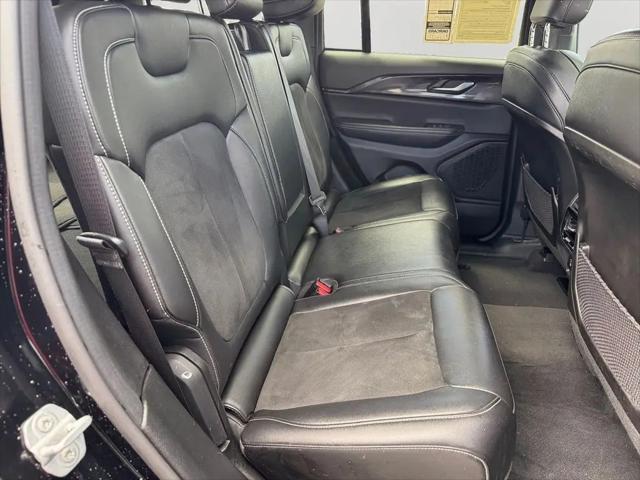 2023 Jeep Grand Cherokee Altitude 4x4
