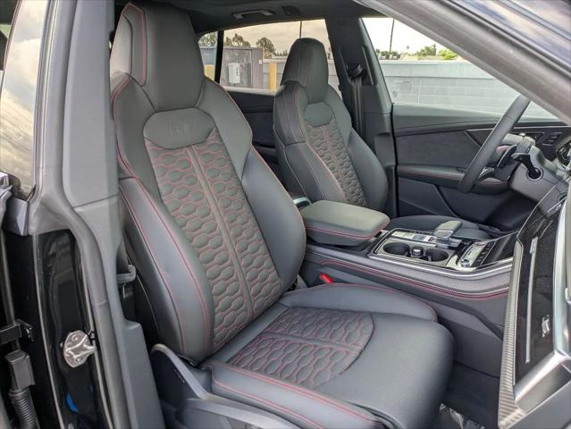 2026 Audi RS Q8 performance quattro tiptronic