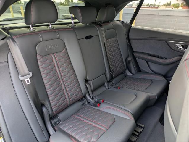 2026 Audi RS Q8 performance quattro tiptronic