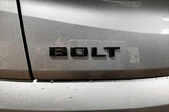 2027 Chevrolet Bolt LT FWD