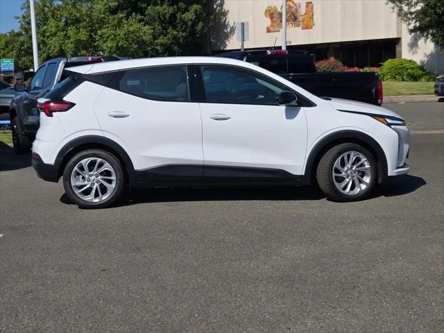 2027 Chevrolet Bolt LT FWD