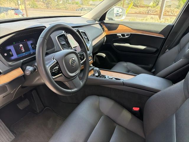 2024 Volvo XC90 B6 Plus Bright Theme 7-Seater