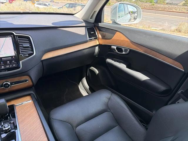 2024 Volvo XC90 B6 Plus Bright Theme 7-Seater