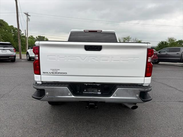 2024 Chevrolet Silverado 2500HD 4WD Crew Cab Standard Bed Work Truck