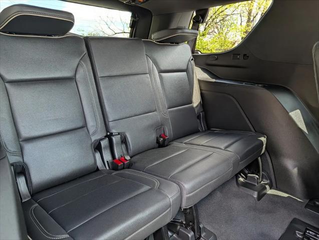 2023 GMC Yukon 4WD SLT