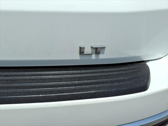 2024 Chevrolet Suburban 4WD LT