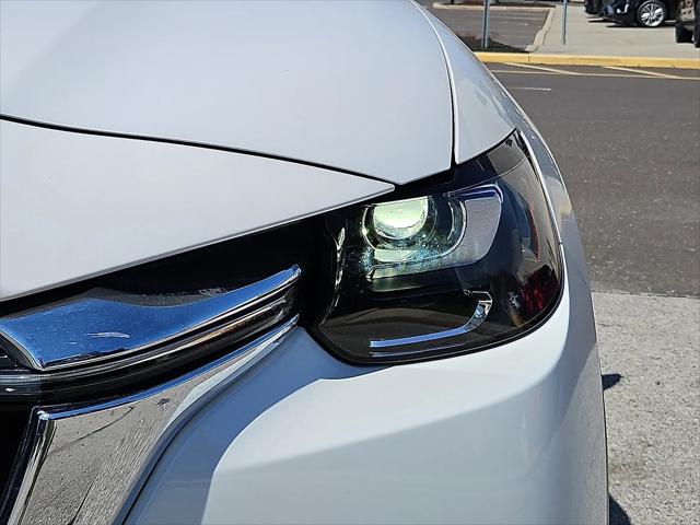 2024 Mazda X-90 Premium Plus