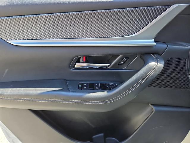 2024 Mazda X-90 Premium Plus