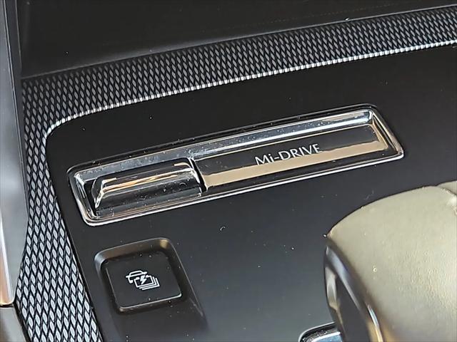 2024 Mazda X-90 Premium Plus