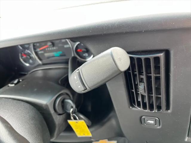 2023 GMC Savana Cargo RWD 2500 Extended Wheelbase Work Van