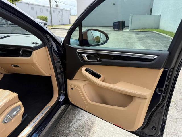 2018 Porsche Macan S