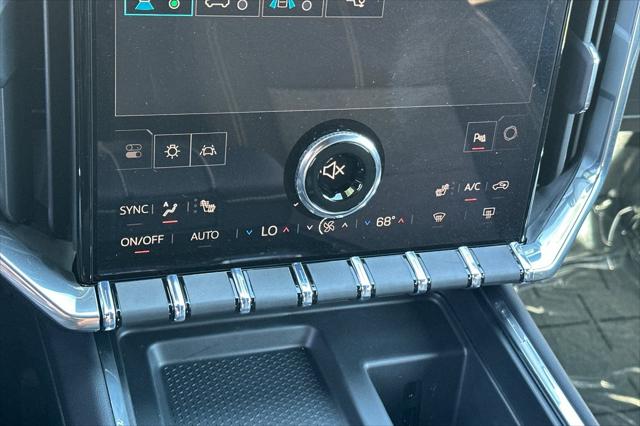2026 GMC Acadia Elevation FWD