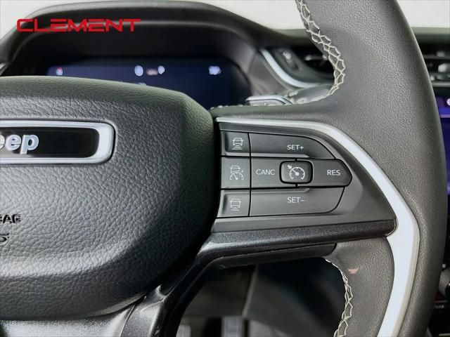2023 Jeep Grand Cherokee L Laredo 4x4