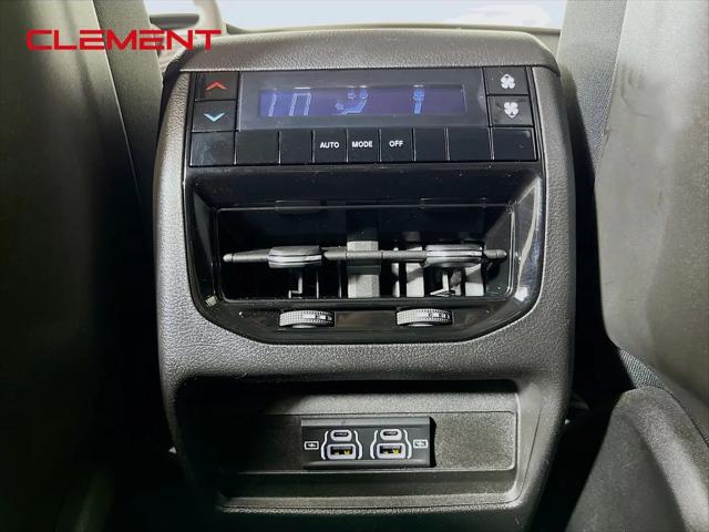 2023 Jeep Grand Cherokee L Laredo 4x4