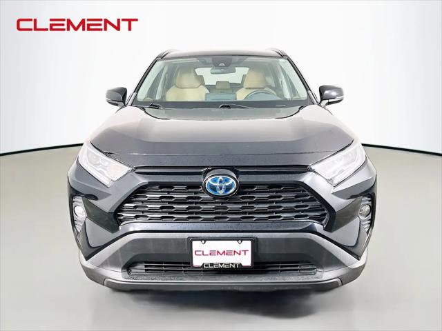 2021 Toyota RAV4 Hybrid XLE
