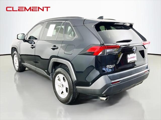 2021 Toyota RAV4 Hybrid XLE