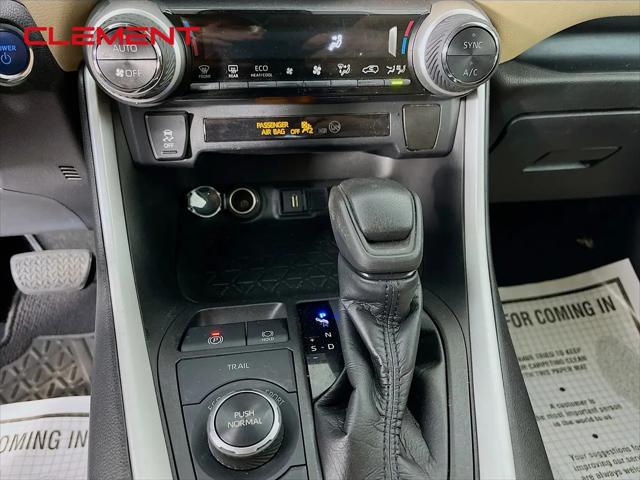 2021 Toyota RAV4 Hybrid XLE