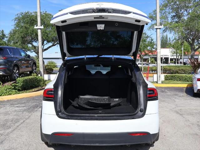 2020 Tesla Model X Long Range Plus Dual Motor All-Wheel Drive
