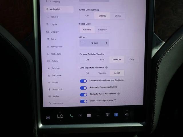 2020 Tesla Model X Long Range Plus Dual Motor All-Wheel Drive