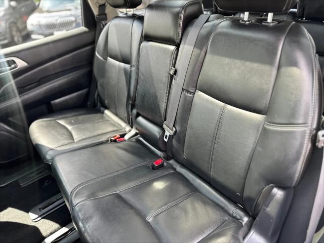 2013 Nissan Pathfinder SL