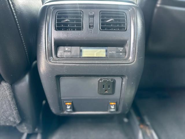 2013 Nissan Pathfinder SL