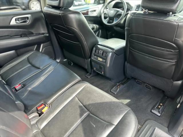 2013 Nissan Pathfinder SL