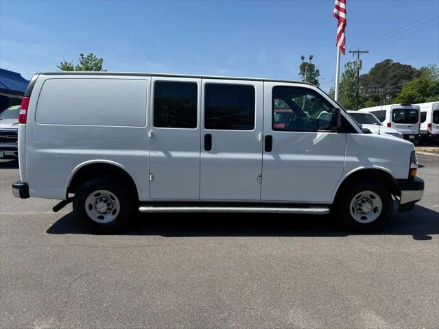 2024 Chevrolet Express Cargo Van RWD 2500 Regular Wheelbase WT
