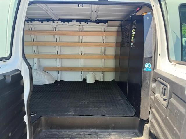 2024 Chevrolet Express Cargo Van RWD 2500 Regular Wheelbase WT