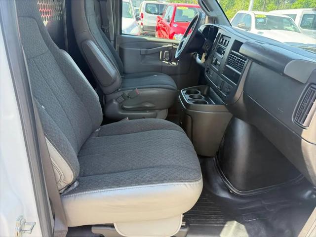2024 Chevrolet Express Cargo Van RWD 2500 Regular Wheelbase WT