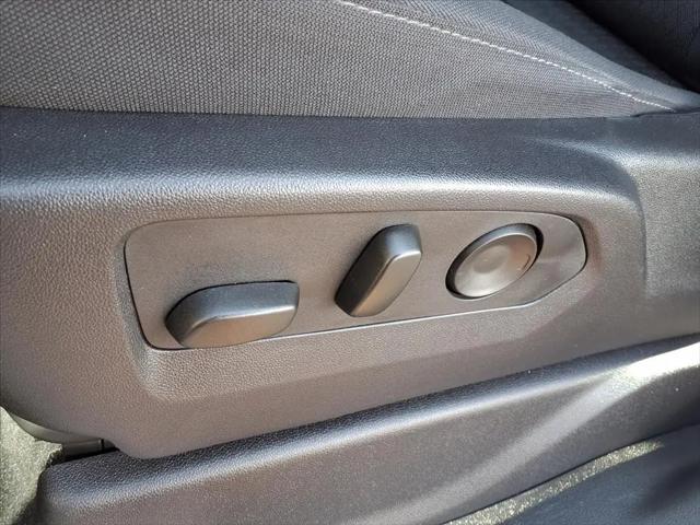 2024 GMC Sierra 1500 4WD Crew Cab Short Box Elevation with 3VL