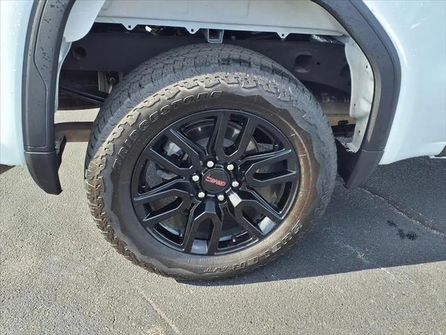 2024 GMC Sierra 1500 4WD Crew Cab Short Box Elevation with 3VL