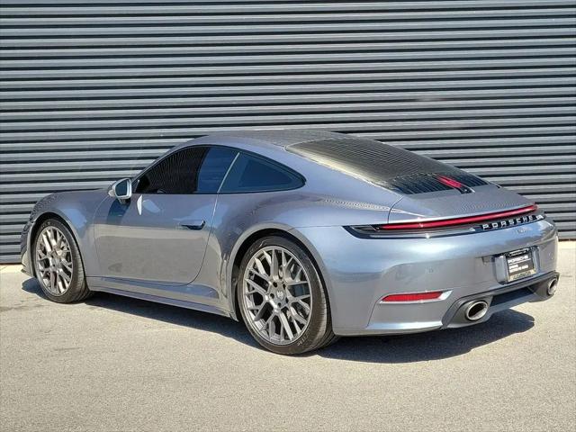 2025 Porsche 911 Carrera T