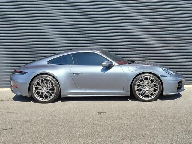 2025 Porsche 911 Carrera T