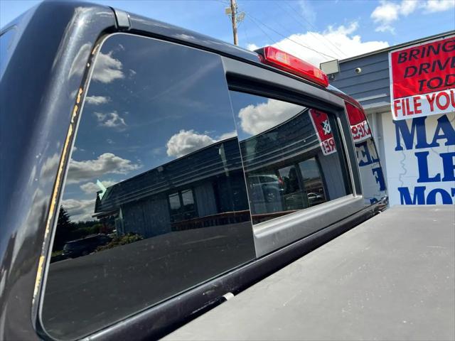 2012 Nissan Titan SL