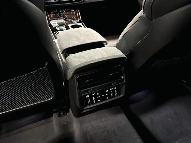 2026 Audi RS Q8 performance quattro tiptronic