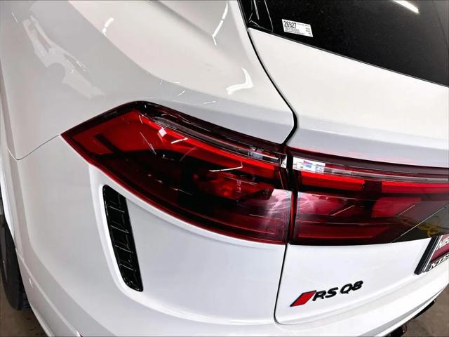 2026 Audi RS Q8 performance quattro tiptronic