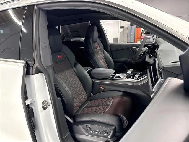 2026 Audi RS Q8 performance quattro tiptronic