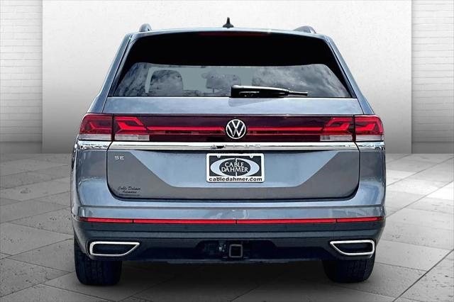 2025 Volkswagen Atlas 2.0T SE w/Technology