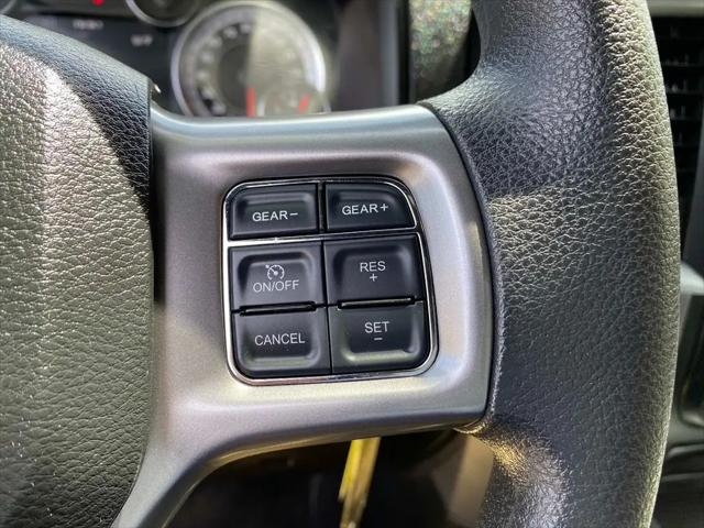 2024 Ram 1500 Classic Warlock Crew Cab 4x4 5'7" Box