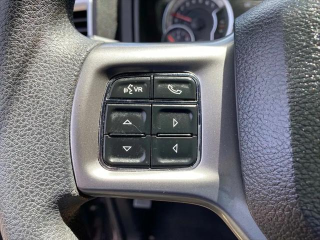 2024 Ram 1500 Classic Warlock Crew Cab 4x4 5'7" Box