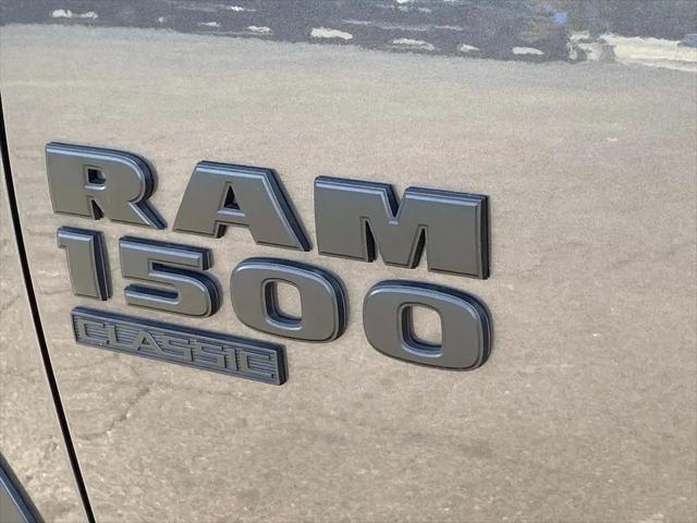 2024 Ram 1500 Classic Warlock Crew Cab 4x4 5'7" Box
