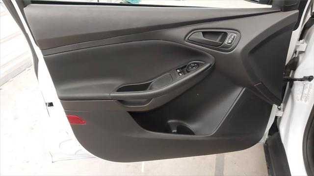 2018 Ford Focus S