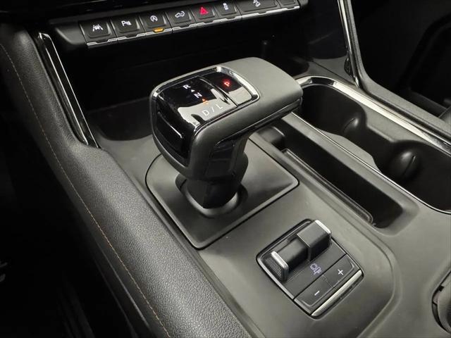 2025 GMC Sierra 1500 4WD Crew Cab Short Box AT4