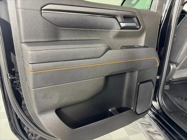 2025 GMC Sierra 1500 4WD Crew Cab Short Box AT4