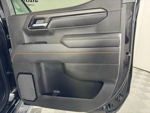 2025 GMC Sierra 1500 4WD Crew Cab Short Box AT4