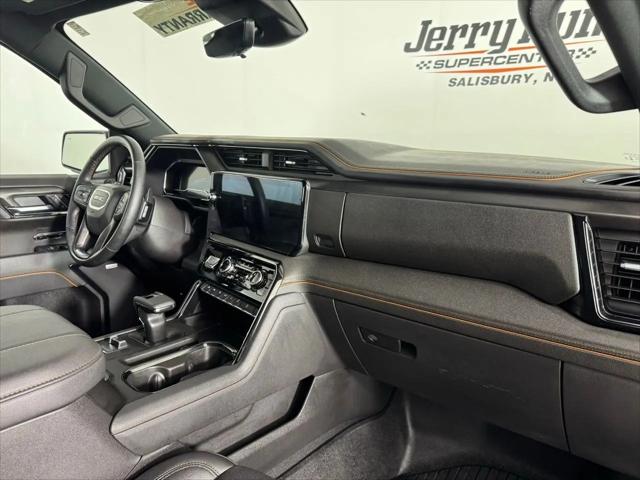 2025 GMC Sierra 1500 4WD Crew Cab Short Box AT4
