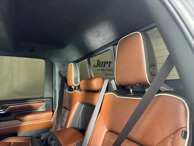 2024 GMC Sierra 3500HD 4WD Crew Cab Long Bed Denali Ultimate