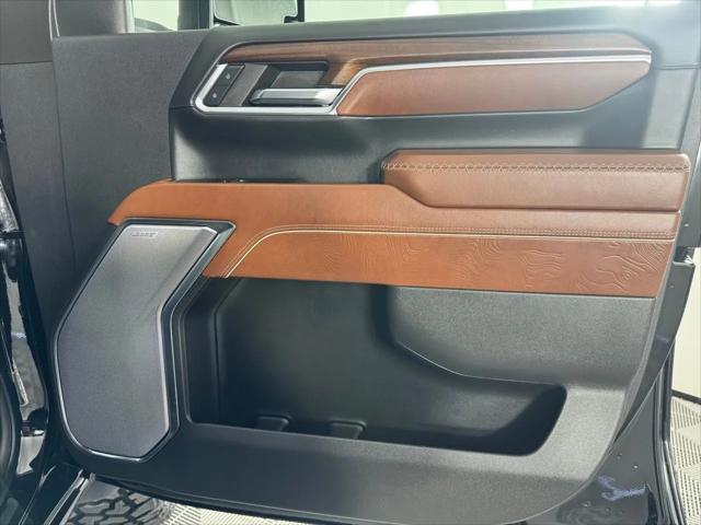 2024 GMC Sierra 3500HD 4WD Crew Cab Long Bed Denali Ultimate