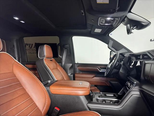 2024 GMC Sierra 3500HD 4WD Crew Cab Long Bed Denali Ultimate